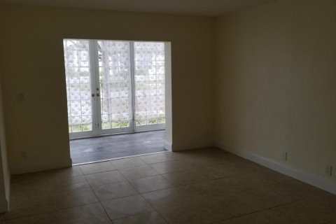 Copropriété à vendre à Port St. Lucie, Floride: 3 chambres, 85.56 m2 № 2175997 - photo 6