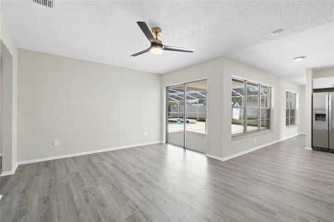 Casa en venta en Kissimmee, Florida, 4 dormitorios, 160.44 m2 № 2386176 - foto 22