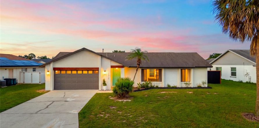 Casa en Kissimmee, Florida 4 dormitorios, 160.44 m2 № 2386176