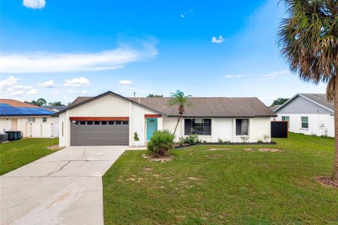Casa en venta en Kissimmee, Florida, 4 dormitorios, 160.44 m2 № 2386176 - foto 2