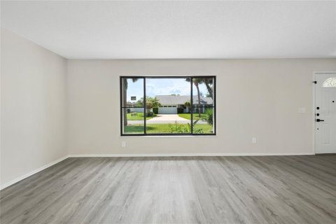 Casa en venta en Kissimmee, Florida, 4 dormitorios, 160.44 m2 № 2386176 - foto 10