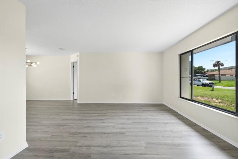 Casa en venta en Kissimmee, Florida, 4 dormitorios, 160.44 m2 № 2386176 - foto 8