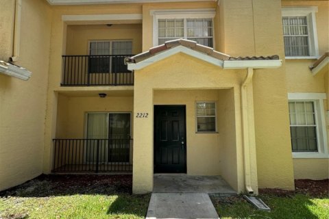 Adosado en alquiler en North Lauderdale, Florida, 2 dormitorios, 101.08 m2 № 1230204 - foto 1