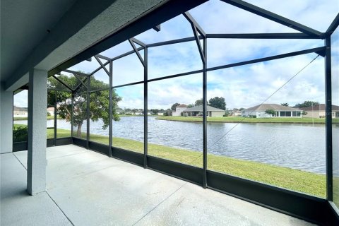 Villa ou maison à vendre à Kissimmee, Floride: 3 chambres, 148.27 m2 № 2289488 - photo 18