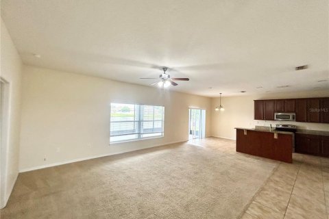 Villa ou maison à vendre à Kissimmee, Floride: 3 chambres, 148.27 m2 № 2289488 - photo 5