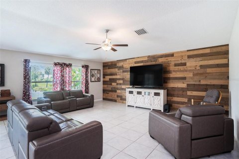 Casa en venta en Ruskin, Florida, 5 dormitorios, 237.55 m2 № 1783137 - foto 11