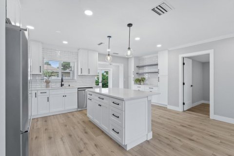Casa en venta en Boca Raton, Florida, 3 dormitorios, 113.99 m2 № 2319548 - foto 2