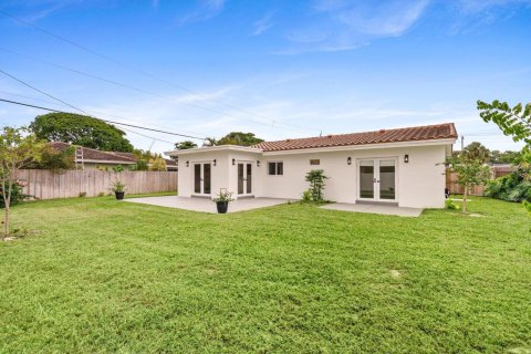 Casa en venta en Boca Raton, Florida, 3 dormitorios, 113.99 m2 № 2319548 - foto 27