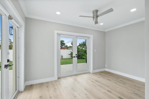 Casa en venta en Boca Raton, Florida, 3 dormitorios, 113.99 m2 № 2319548 - foto 14