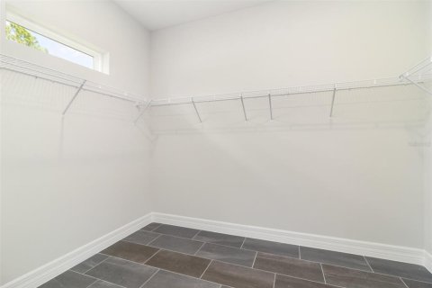 House in Lecanto, Florida 4 bedrooms, 230.21 sq.m. № 2201252 - photo 11