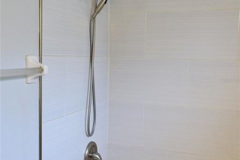 Casa en venta en Orlando, Florida, 4 dormitorios, 110.18 m2 № 1824981 - foto 27