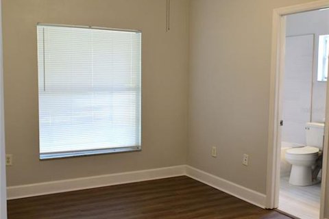 Casa en venta en Orlando, Florida, 4 dormitorios, 110.18 m2 № 1824981 - foto 20