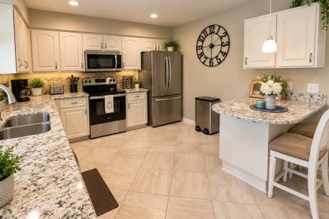 Villa ou maison à vendre à Lakeland, Floride: 2 chambres, 124.02 m2 № 2421860 - photo 7