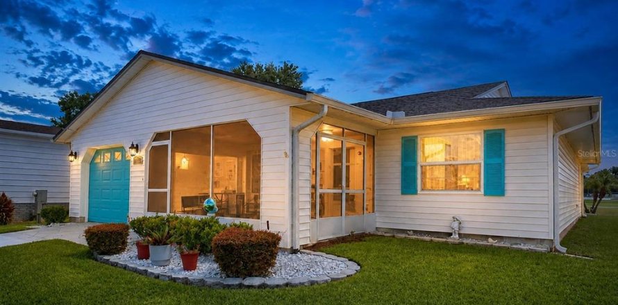 Villa ou maison à Lakeland, Floride 2 chambres, 124.02 m2 № 2421860