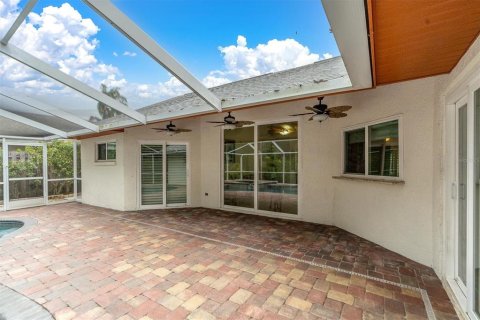 House in Tampa, Florida 3 bedrooms, 181.16 sq.m. № 1846425 - photo 30