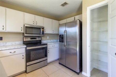 House in Belleview, Florida 4 bedrooms, 163.51 sq.m. № 1815162 - photo 9
