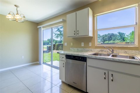 House in Belleview, Florida 4 bedrooms, 163.51 sq.m. № 1815162 - photo 10