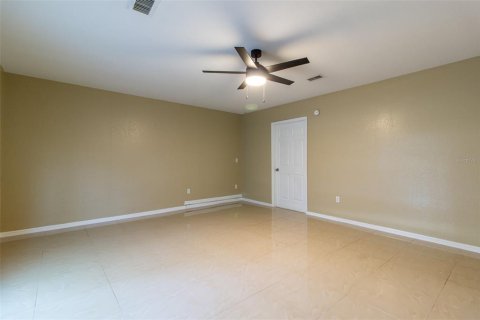 House in Belleview, Florida 4 bedrooms, 163.51 sq.m. № 1815162 - photo 30