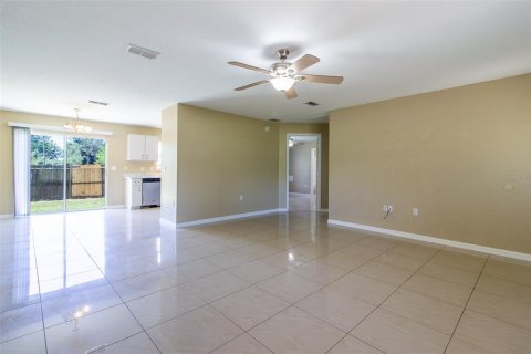 House in Belleview, Florida 4 bedrooms, 163.51 sq.m. № 1815162 - photo 4