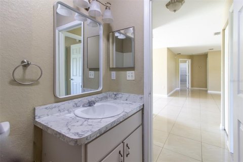 House in Belleview, Florida 4 bedrooms, 163.51 sq.m. № 1815162 - photo 24