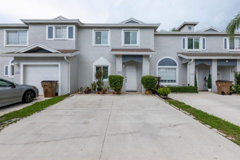 Townhouse in Deerfield Beach, Florida 3 bedrooms, 128.76 sq.m. № 2357714