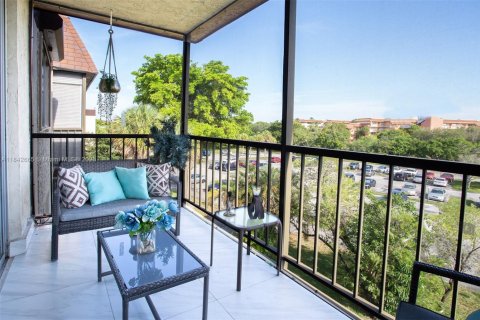 Condo in Plantation, Florida, 1 bedroom  № 1878532 - photo 26
