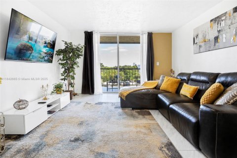 Condo in Plantation, Florida, 1 bedroom  № 1878532 - photo 8