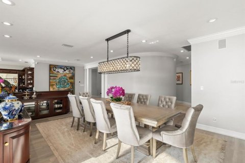 Casa en venta en Belleair, Florida, 5 dormitorios, 599.5 m2 № 2091993 - foto 21