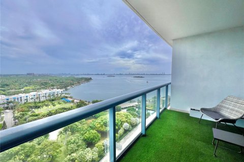 Copropriété à louer à Miami, Floride: 2 chambres, 107.58 m2 № 1818775 - photo 1