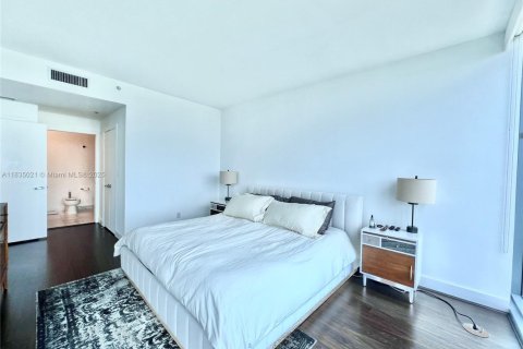 Copropriété à louer à Miami, Floride: 2 chambres, 107.58 m2 № 1818775 - photo 6