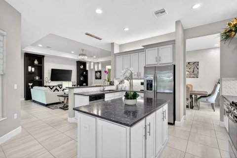 Villa ou maison à vendre à Port St. Lucie, Floride: 3 chambres, 255.76 m2 № 2084566 - photo 15
