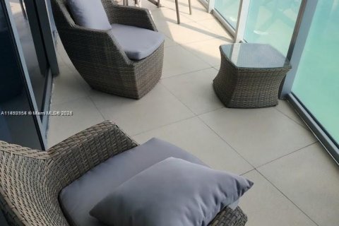 Copropriété à louer à Sunny Isles Beach, Floride: 3 chambres, 179.02 m2 № 1946503 - photo 23