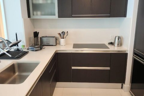 Copropriété à louer à Sunny Isles Beach, Floride: 3 chambres, 179.02 m2 № 1946503 - photo 3