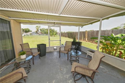 House in Orlando, Florida 3 bedrooms, 134.34 sq.m. № 2230199 - photo 15