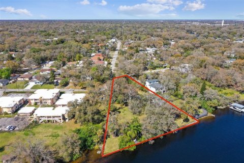 Casa en venta en Tampa, Florida, 2 dormitorios, 113.71 m2 № 1137130 - foto 3