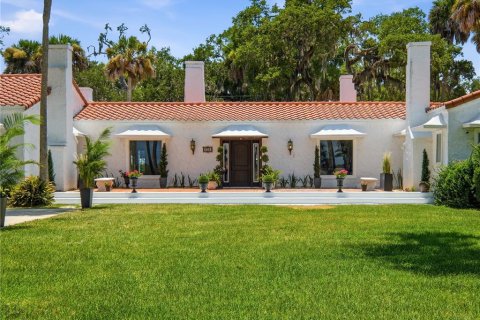 House in New Smyrna Beach, Florida 3 bedrooms, 301.93 sq.m. № 2219730 - photo 6