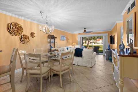 Condominio en venta en Saint Petersburg, Florida, 2 dormitorios, 106.37 m2 № 1679698 - foto 13
