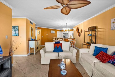 Condominio en venta en Saint Petersburg, Florida, 2 dormitorios, 106.37 m2 № 1679698 - foto 15