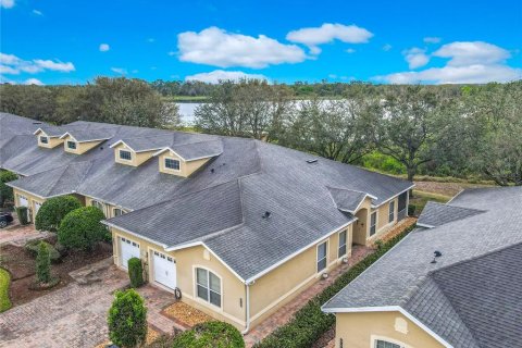 House in Winter Haven, Florida 2 bedrooms, 142.7 sq.m. № 1522634 - photo 5