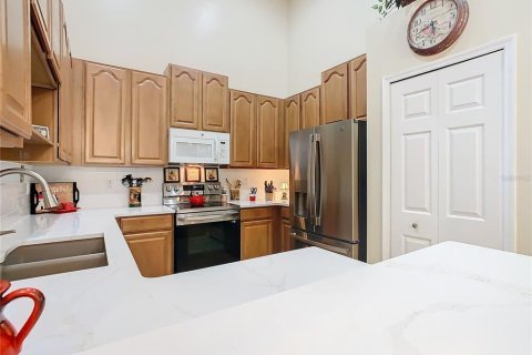 House in Winter Haven, Florida 2 bedrooms, 142.7 sq.m. № 1522634 - photo 18