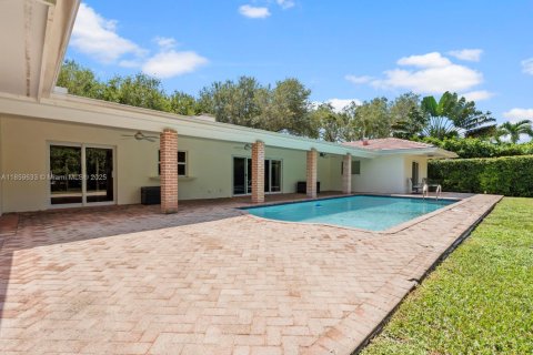 House in Pinecrest, Florida 5 bedrooms, 289.02 sq.m. № 1890554 - photo 20
