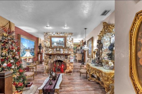 Casa en venta en Homestead, Florida, 6 dormitorios, 327.67 m2 № 2027373 - foto 10