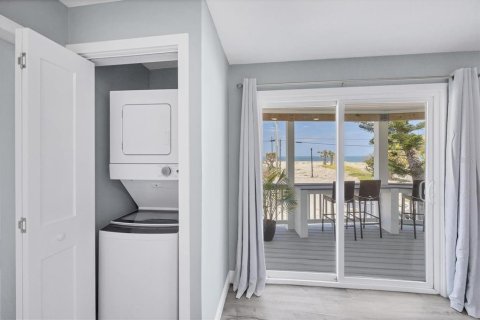 Immobilier commercial à vendre à Englewood, Floride: 4 chambres, 154.59 m2 № 1846414 - photo 18