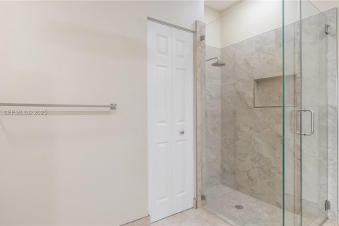 Villa ou maison à vendre à Sunrise, Floride: 2 chambres, 122.63 m2 № 1992960 - photo 27