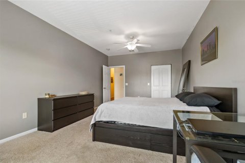 Condo in Tampa, Florida, 1 bedroom  № 1785300 - photo 20