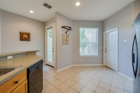 Casa en venta en Daytona Beach, Florida, 2 dormitorios, 124.02 m2 № 1907219 - foto 8