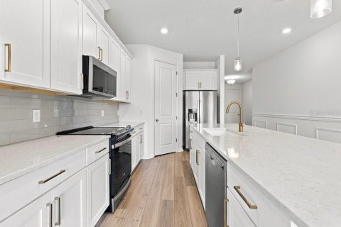Villa ou maison à vendre à Minneola, Floride: 4 chambres, 177.07 m2 № 2408462 - photo 14