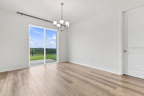 Villa ou maison à vendre à Minneola, Floride: 4 chambres, 177.07 m2 № 2408462 - photo 15
