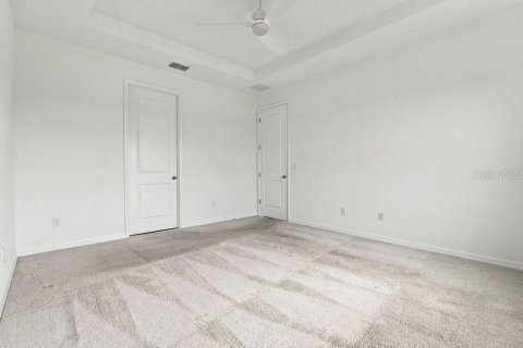 Villa ou maison à vendre à Minneola, Floride: 4 chambres, 177.07 m2 № 2408462 - photo 19