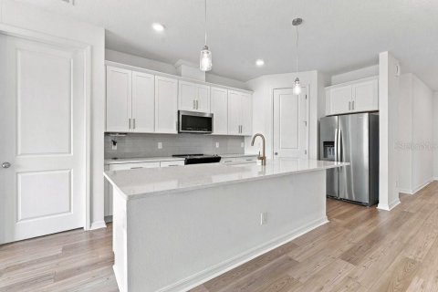 Villa ou maison à vendre à Minneola, Floride: 4 chambres, 177.07 m2 № 2408462 - photo 12